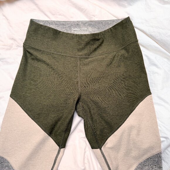 OUTDOOR VOICES | Springs 7/8 Legging Tea Tree/Oatmeal/Ash M - Picture 4 of 7